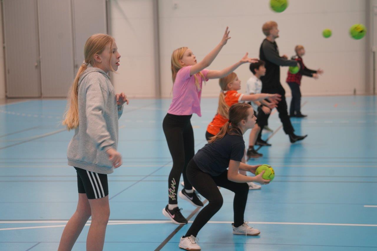 Skolbesöken fortsätter